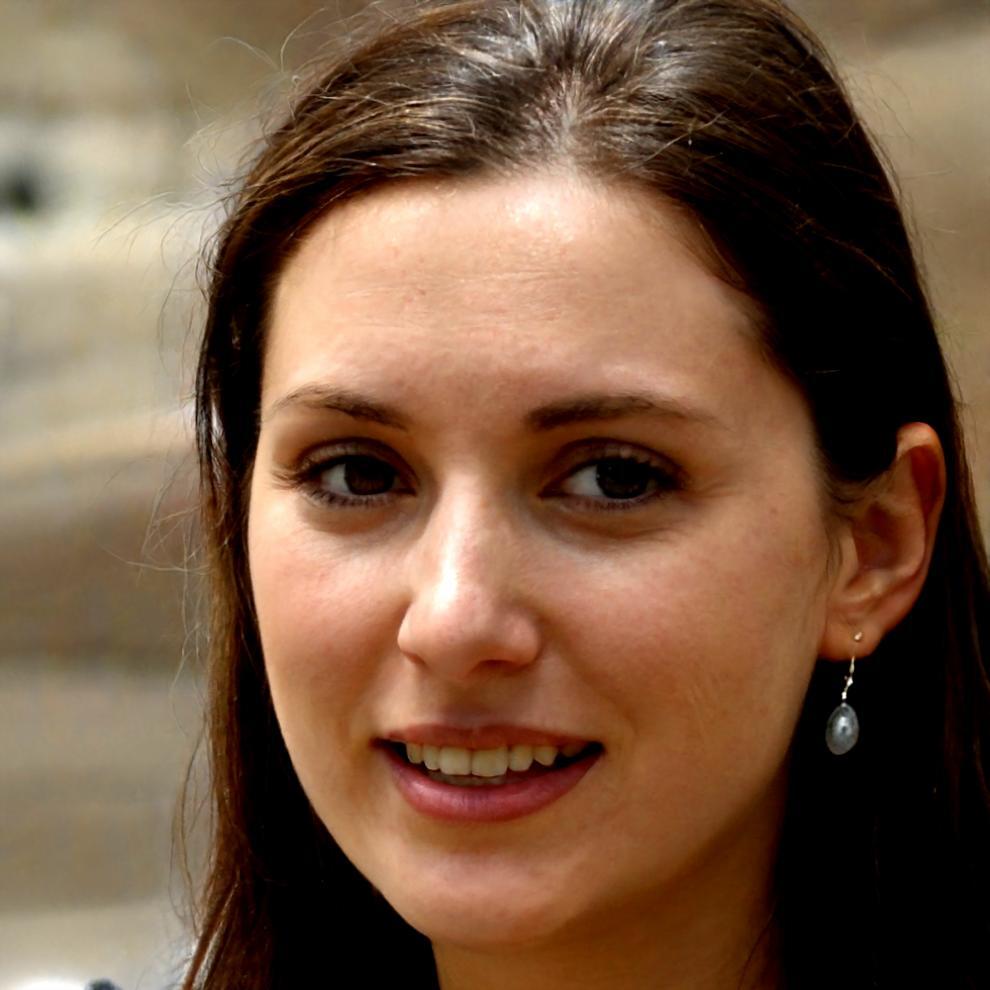 Thekla Breitenbach, Geschäftsführerin