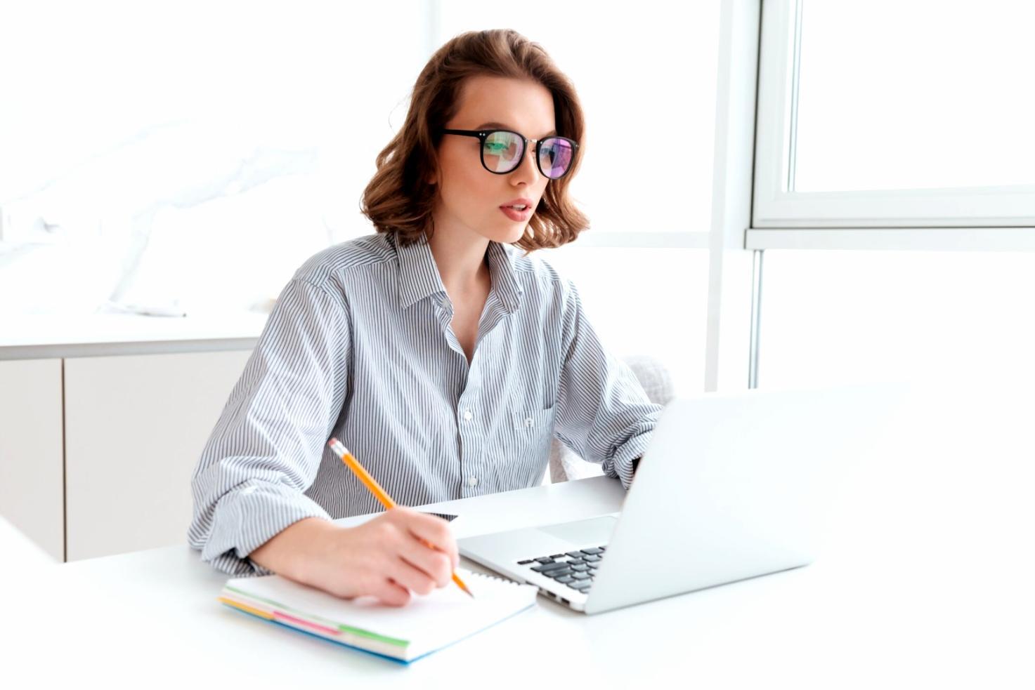 Professionelle Lernumgebung für wirtschaftliche Bildung